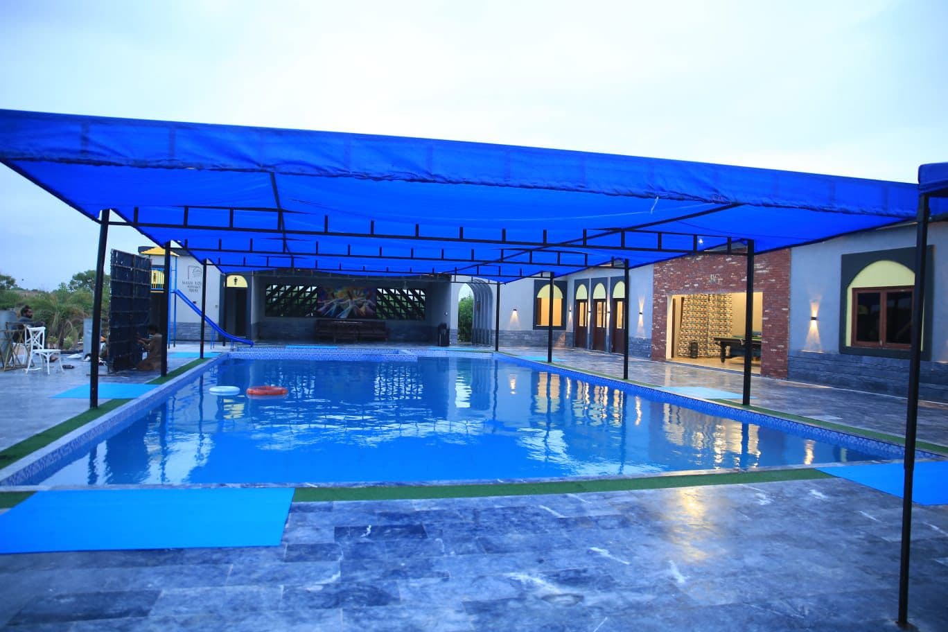 Adult & Kids Pool